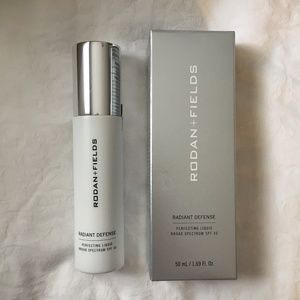 NEW ALMOND #5 Rodan+Fields Radiant Defense